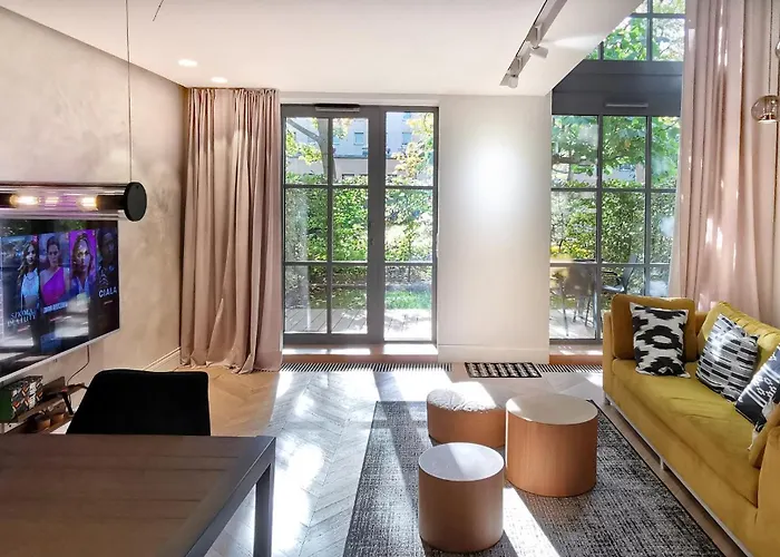 Garden * فروتسواف