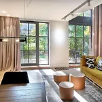 Apartment Garden *