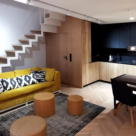 City Garden Apartment